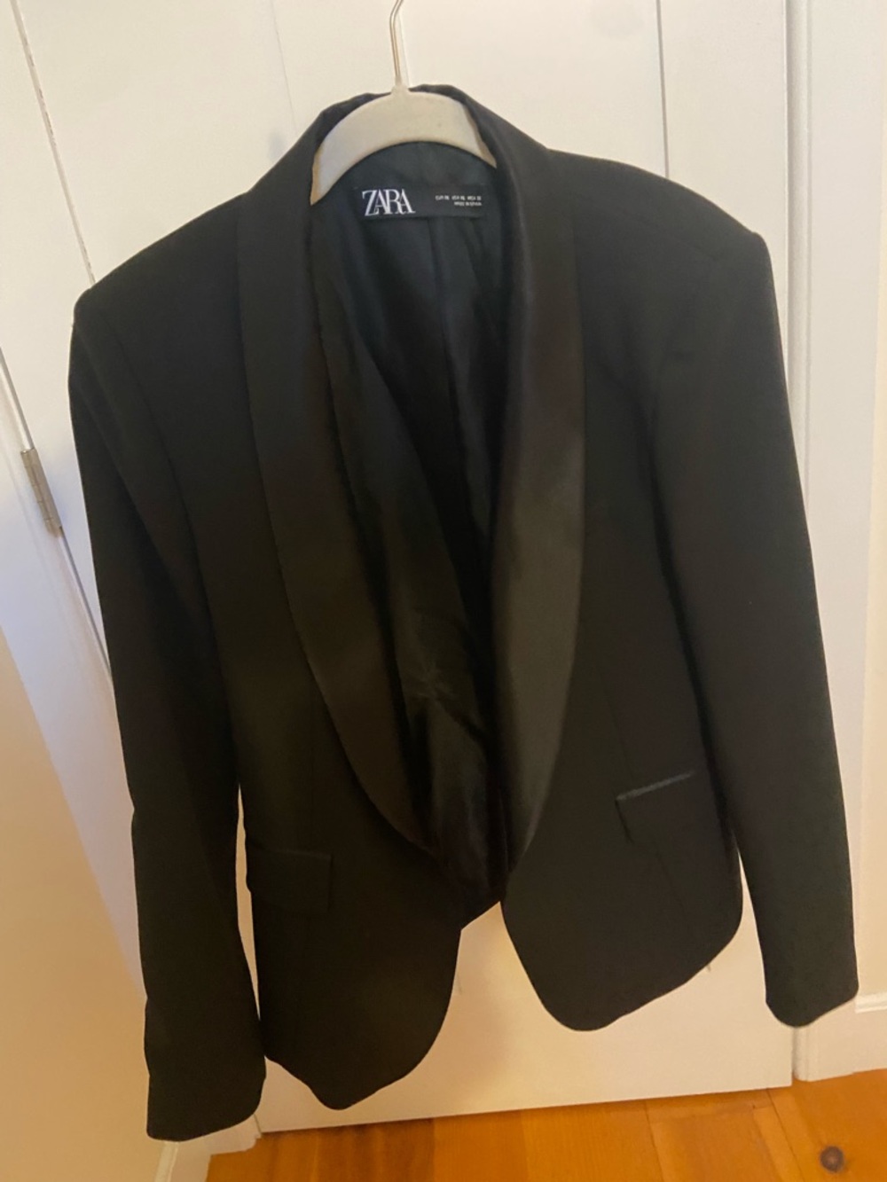 ZARA Black Satin Lapel Blazer for women